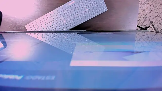 Eva_toples1990 webcam