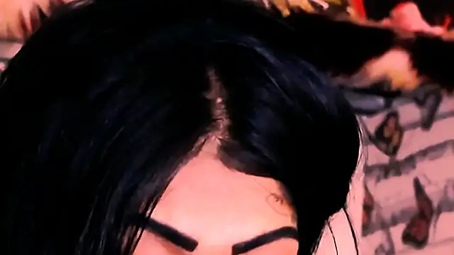 indian_dreamgirl webcam