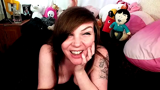 GamerGirlRoxyAndLee webcam