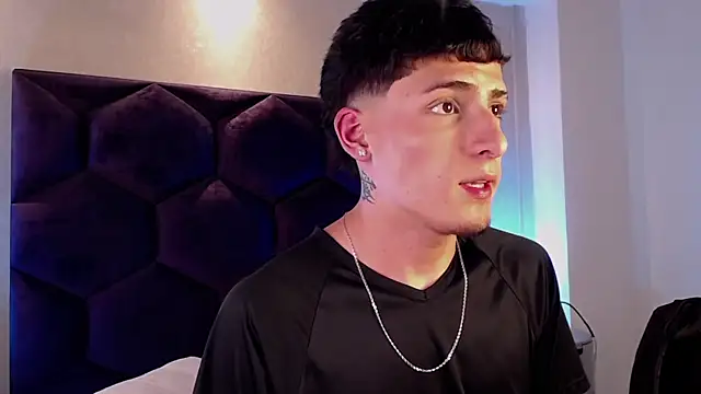 MateoMitchell webcam