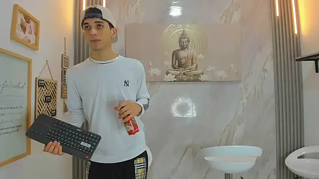 BOYS_OF_MILAMBER webcam