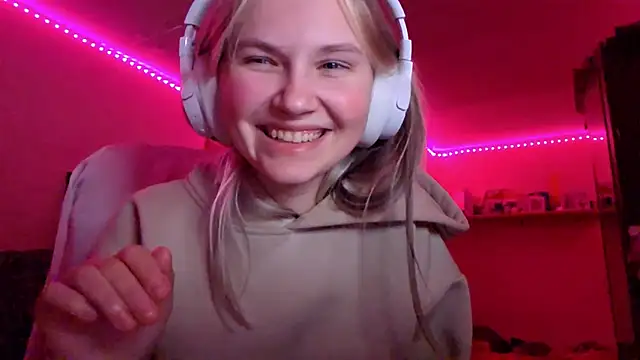 KarinRobertson webcam