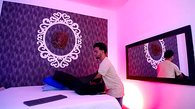 Dereck_Jhonsonn webcam