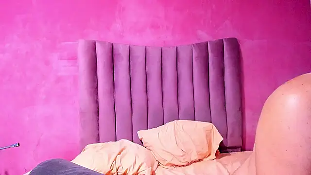 JustiinJazmin webcam