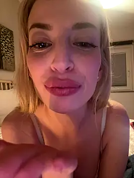 Katharina_Wagner webcam