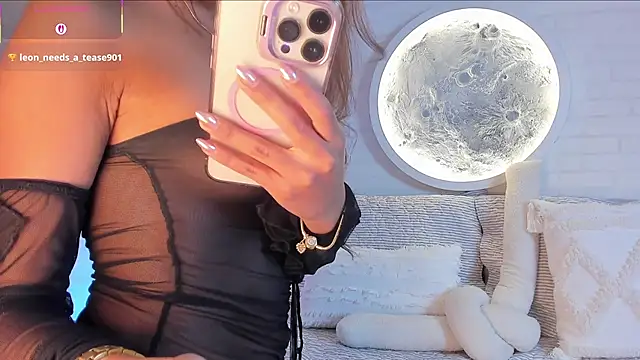 Elise_Diamond webcam