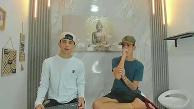 BOYS_OF_MILAMBER webcam