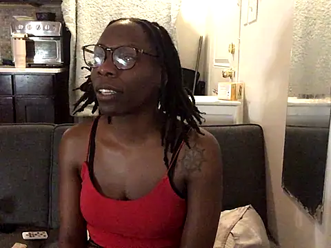 Webcam Model (littyleesh1)  is live.Free join now!