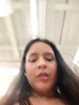 Julieth_hot-69 webcam