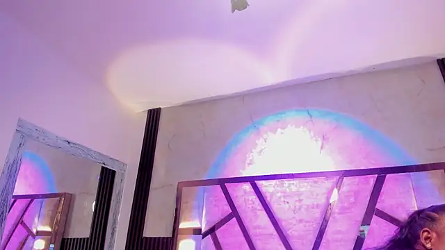 Athenea_Mills webcam