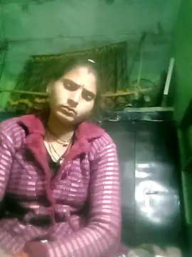 Nelug live cam screenshot female from India on VideoChat.work — Live Cam Directory