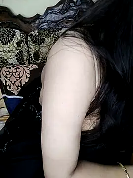 Webcam Model (Sweet_seema)  is live.Free join now!