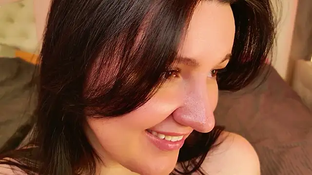 love_me__tonight_ webcam