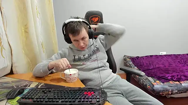 iliaskrislove webcam