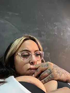 lolafairytail webcam