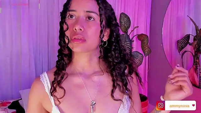 Ammy_nova webcam