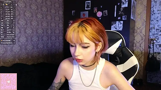 MissMorganMoon webcam