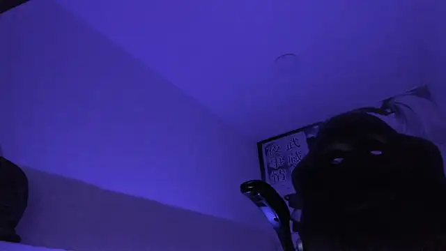 hayden_boy_ (M twink) - HI HAYDEN