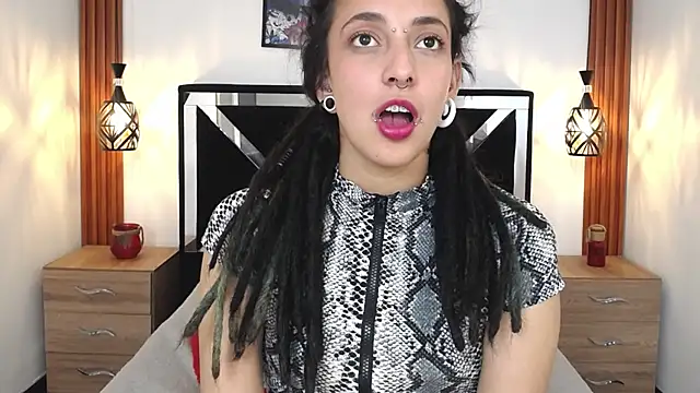 ORIANNA_BODMOD webcam