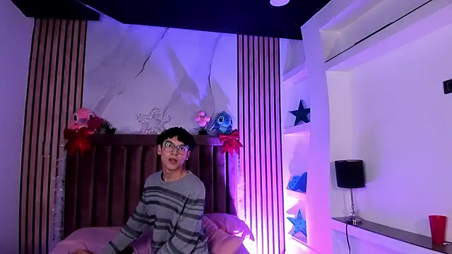 SthepanodiMonaco webcam