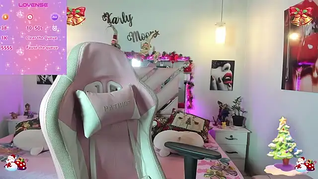 karly_moon - Karly_moon's free webcam - UK Sex Cams