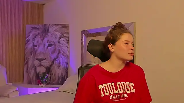 aphroditesweet - AphroditeSweet's free webcam - UK Sex Cams