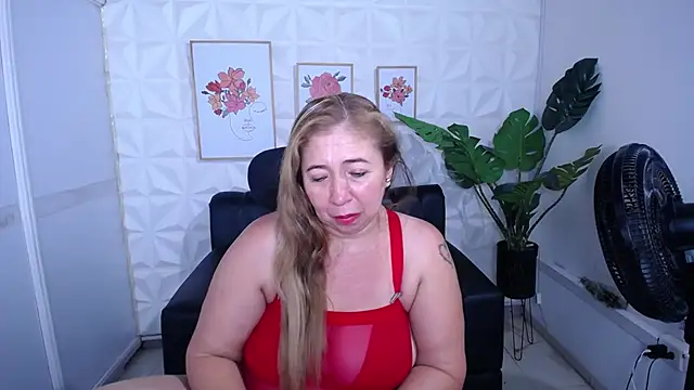 Valentinaa_mature webcam