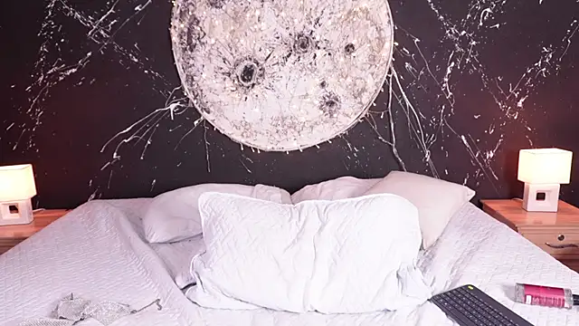 VictoriaMonroee_ webcam