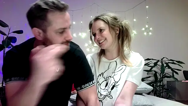 MichelleVibes18 webcam