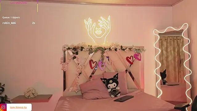 hina_tay webcam