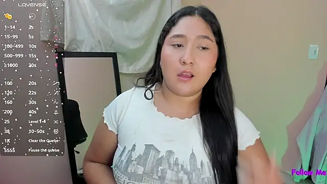 cherrycurvyyy webcam