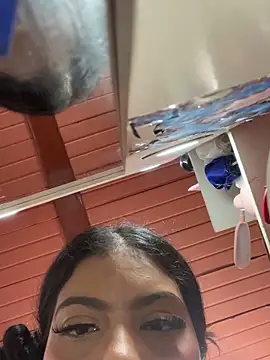 Rachellcooperrr webcam