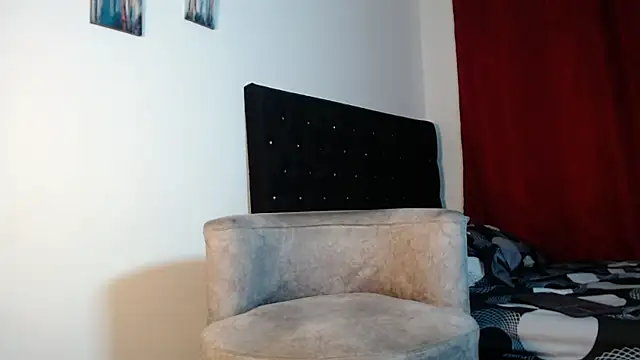 adriel_escalante webcam