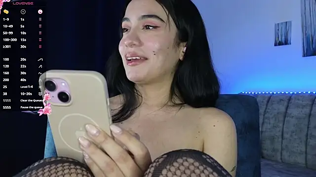 zaradames_ - ZaraDames_'s free webcam - UK Sex Cams