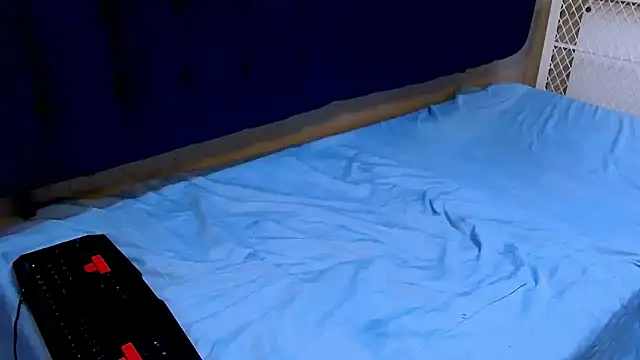 SpicyQueenxxxx webcam