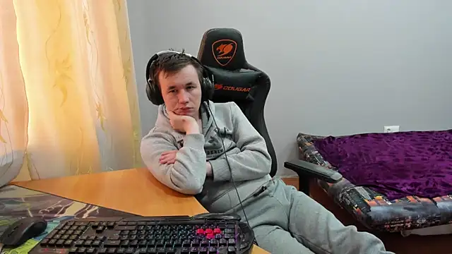 iliaskrislove webcam