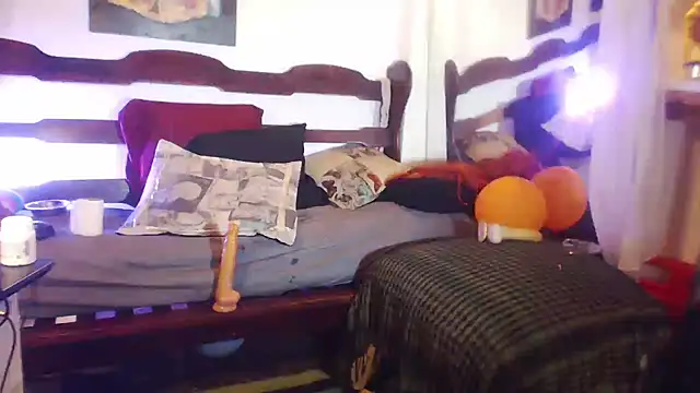 laye19 (Ask my age) - EROTICISM, HORNYNESS AND SPREAD LOVE