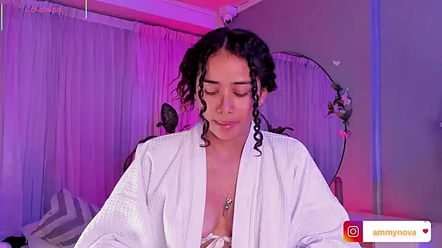 Ammy_nova webcam