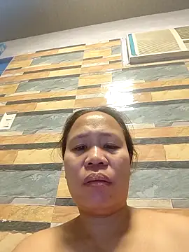 squirtshantal webcam