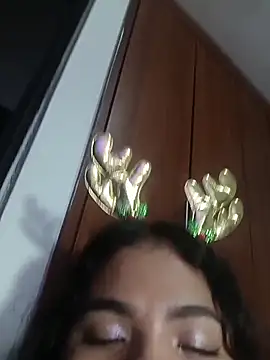 Van3orgasm4me webcam