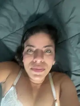 roman_and_jessie webcam