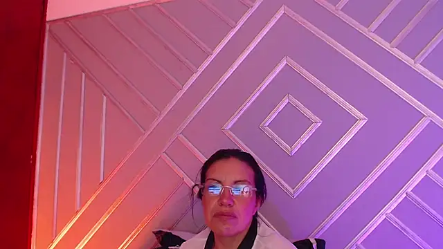 sashabluex - Sashabluex's free webcam - UK Sex Cams