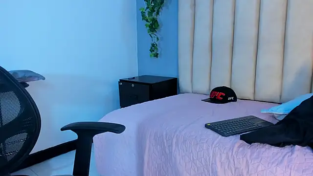 blaze_phoenix webcam