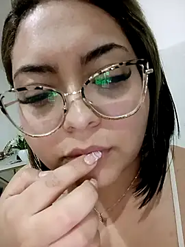 anna_lucia88 - Anna_Lucia88's free webcam - UK Sex Cams