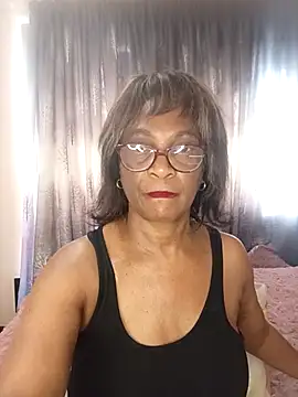 Webcam Model (Hotgrannyx)  is live.Free join now!