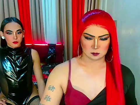 02HornyCumTrans webcam