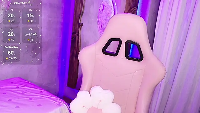 sussiestrawberry webcam