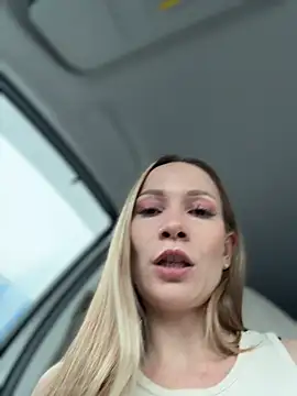 LavenderHot's Live Sex Cam Show