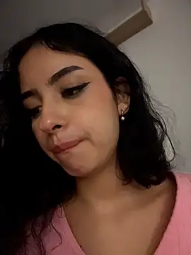 RosseMelody's Live Sex Cam Show