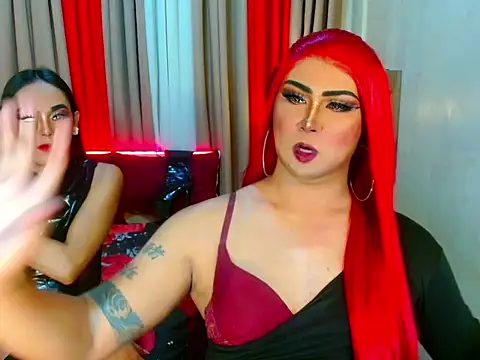 02HornyCumTrans webcam